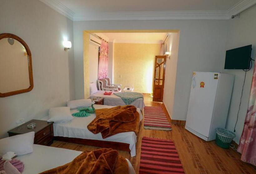 חדר סטנדרט לשלושה, Gina Motel Dahab