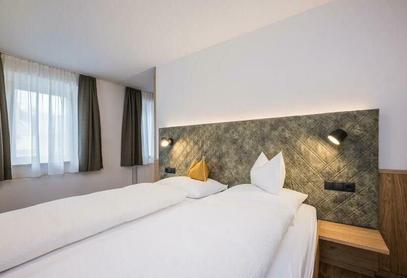 Номер Стандарт, Gasthof Albergo Dolomiten