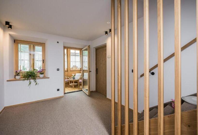 Семейный Номер Вид на Горы, Gasthof Albergo Dolomiten