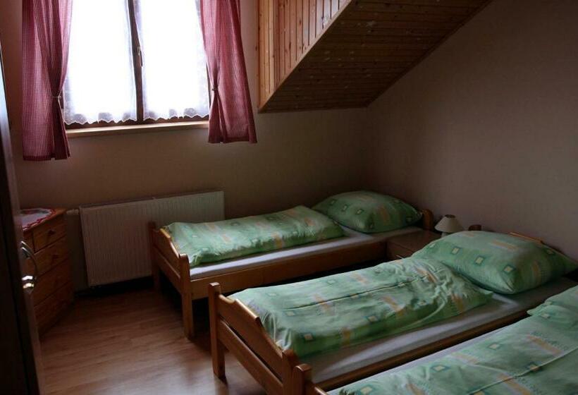Номер Стандарт Трехместный, Rekreačný Dom Pod Dedovou