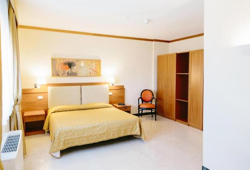 Апартаменты 1 Спальня, Residence Federiciano