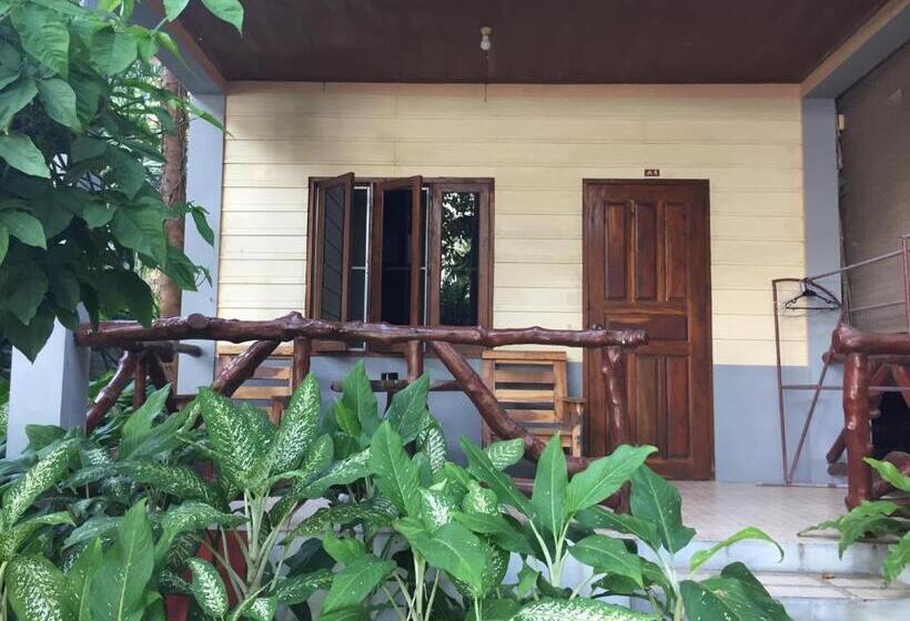 스탠다드 룸 가든 전망, Big Fish Resort Koh Tao