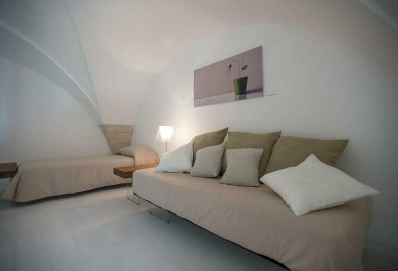 Четырехместный Номер Стандарт, Corte Campanile Boutique B&b
