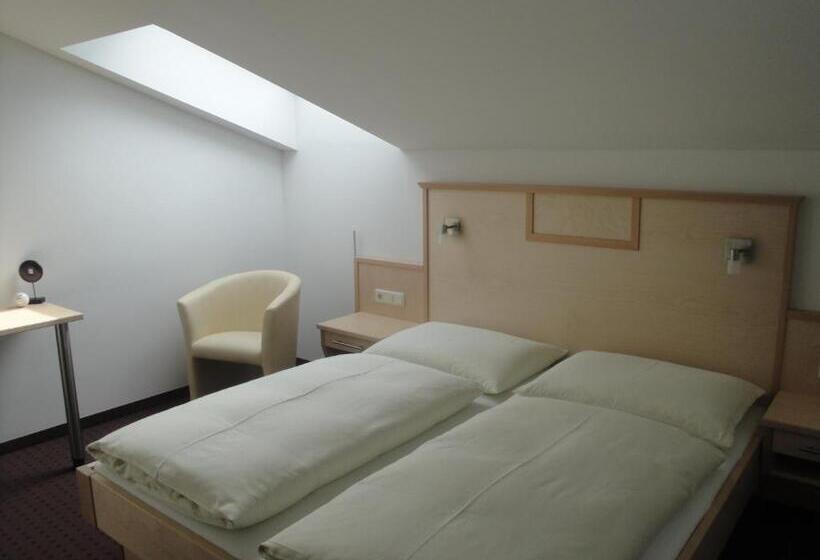 스탠다드 룸, Pension Dorfplatzl