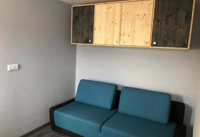 带1个卧室的豪华公寓, Penzión Squash