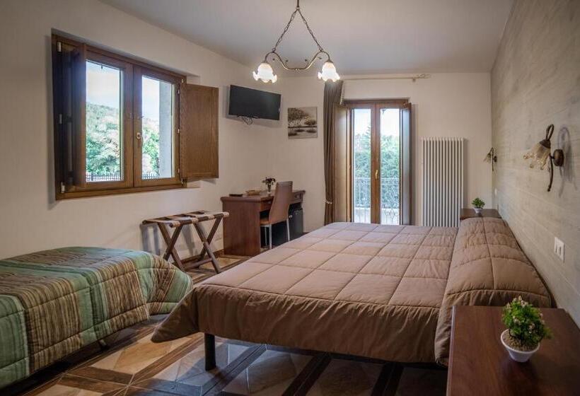 اتاق استاندارد سه نفره, Albergo Ad Astra