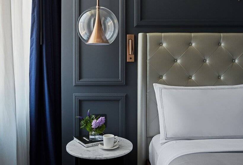 Deluxe Kamer Aangepast voor Gehandicapten, The Lasalle Chicago, Autograph Collection