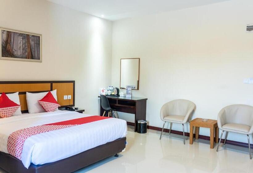 Номер Deluxe, Hokkie Hotel Punggur Batam