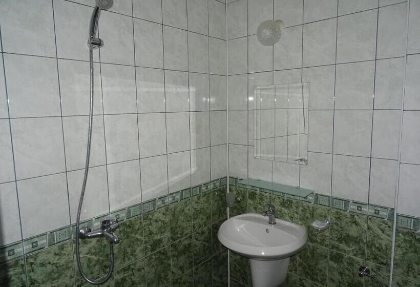 اتاق استاندارد با چشم‌انداز دریا, Dobrevi Guest House