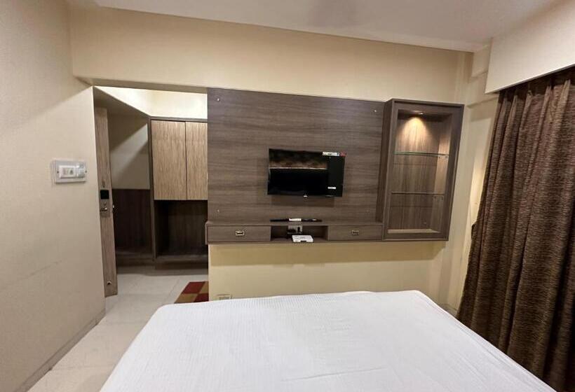 Номер Deluxe, Srikrishna Paradise Hotel Thane Navi Mumbai