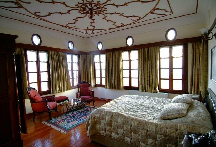 اتاق استاندارد, Altın çeşmeli Konak