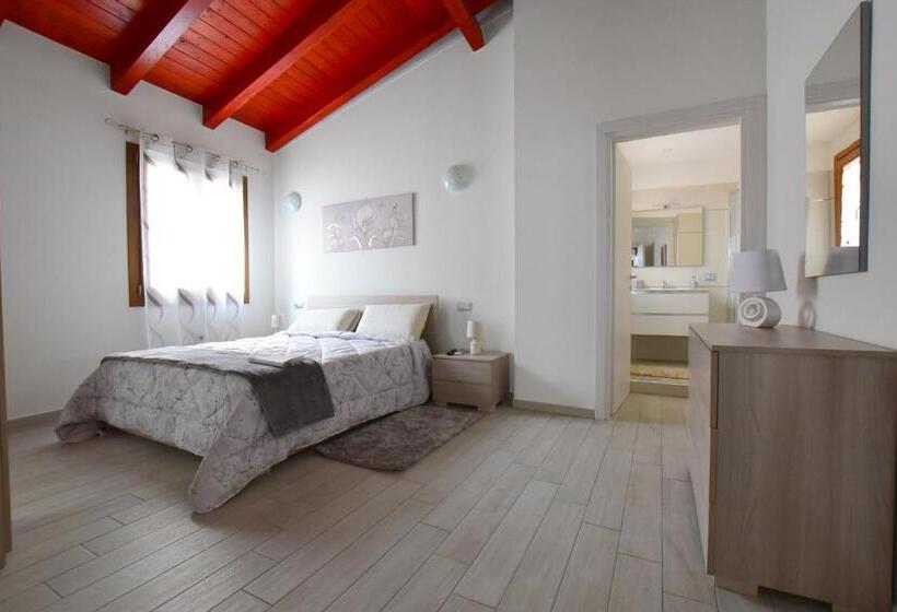 Номер Стандарт, B&b La Genuina