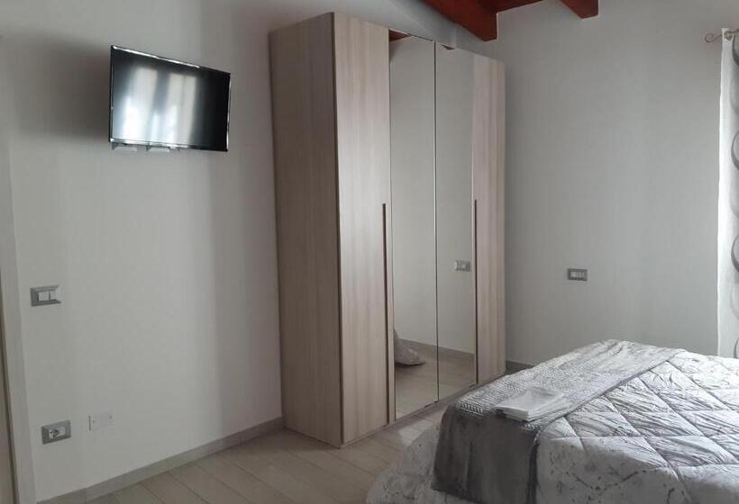 Номер Стандарт, B&b La Genuina