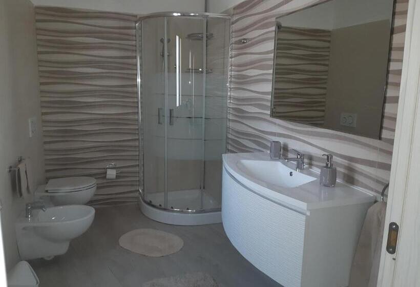 Номер Deluxe с Балконом, B&b La Genuina