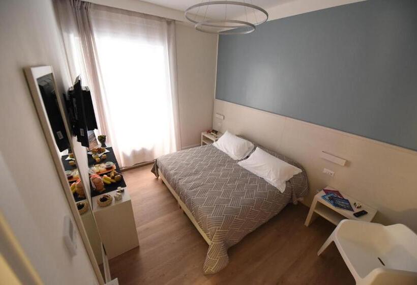 اتاق استاندارد چهار تخته, Nicola S Luxury Rooms