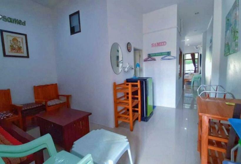 ファミリールーム, Runa Group House Samed