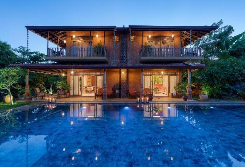 Номер Стандарт, D Canal House