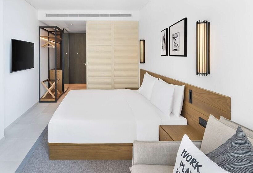 اتاق سوپریور با چشم‌انداز جانبی دریا, Radisson Beach Resort Palm Jumeirah