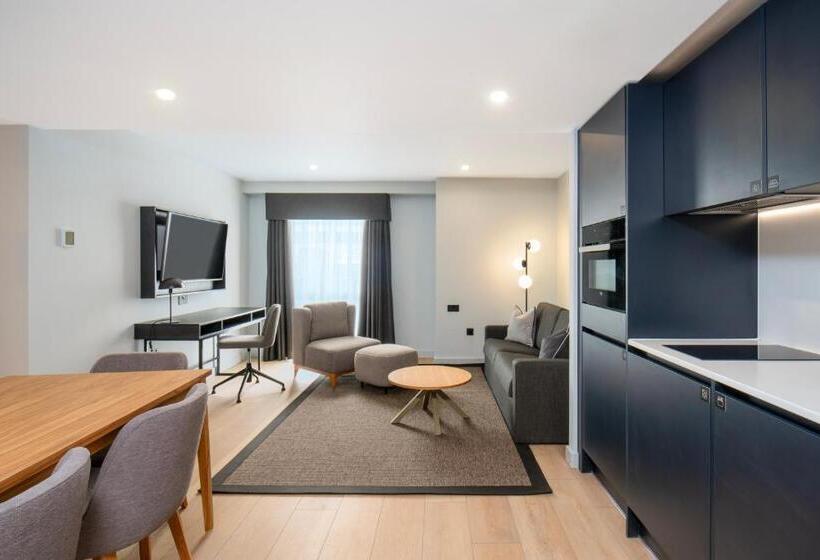 Апартаменты Deluxe 2 Спальни, Aparthotel Birmingham