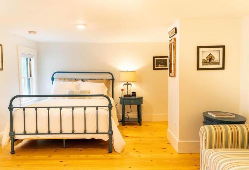 Номер Стандарт, Oakland House Seaside Inn & Cottages
