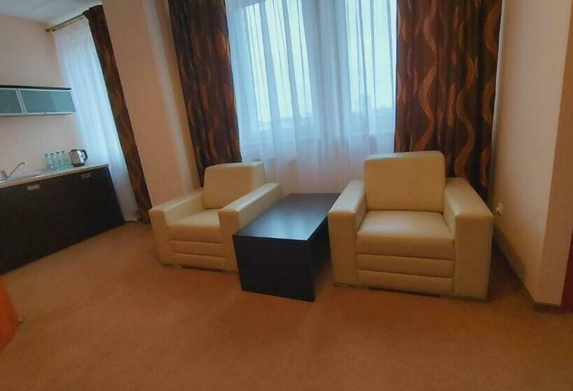 Студия Стандарт, Stal