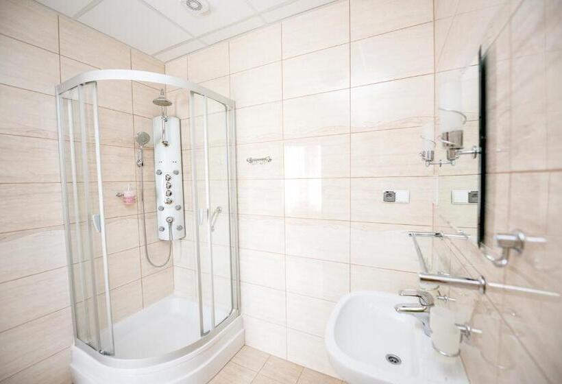 Студия Стандарт, Stal