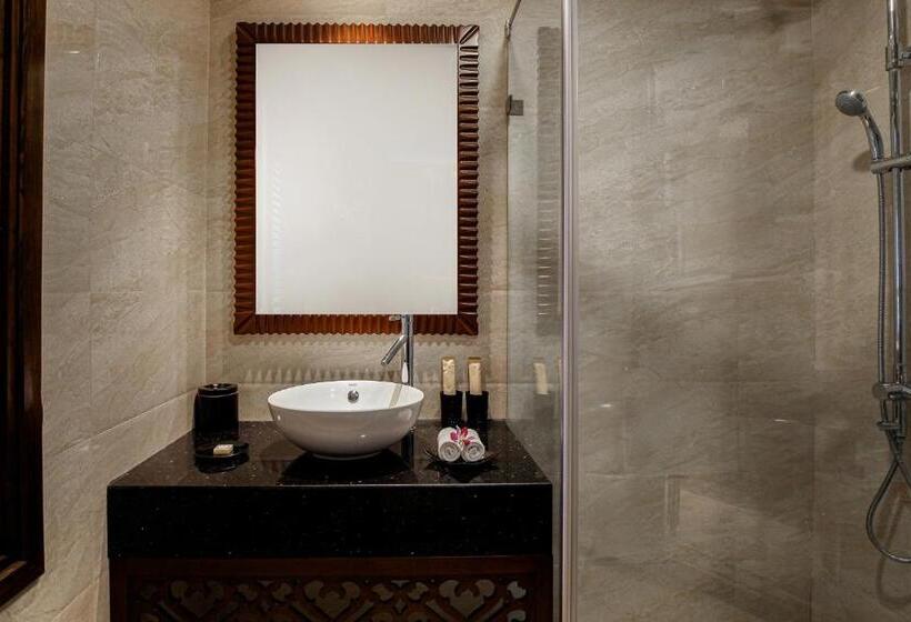 اتاق لوکس, La Siesta Classic Ma May