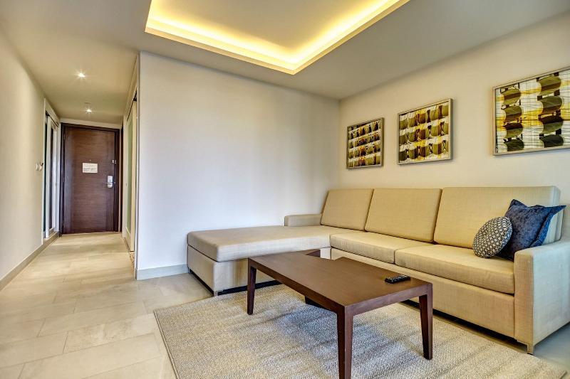 جناح كلوب بإطلالة على البحر, Royalton Riviera Cancun, An Autograph Collection - All Inclusive Resort & Casino