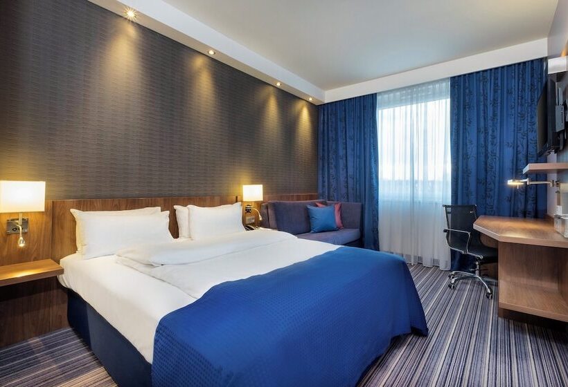 اتاق استاندارد, Holiday Inn Express Friedrichshafen, An Ihg