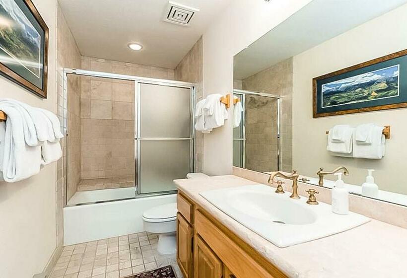 Апартаменты 3 Спальни, Cimarron Mountain Retreat