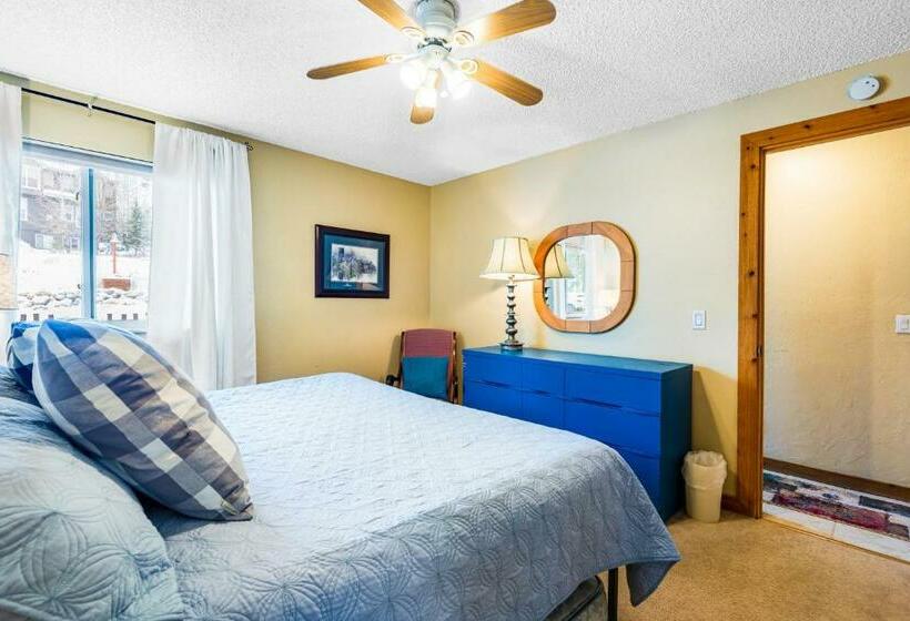 침실 2개 아파트, 2 Bed 2 Bath Apartment In Summit County