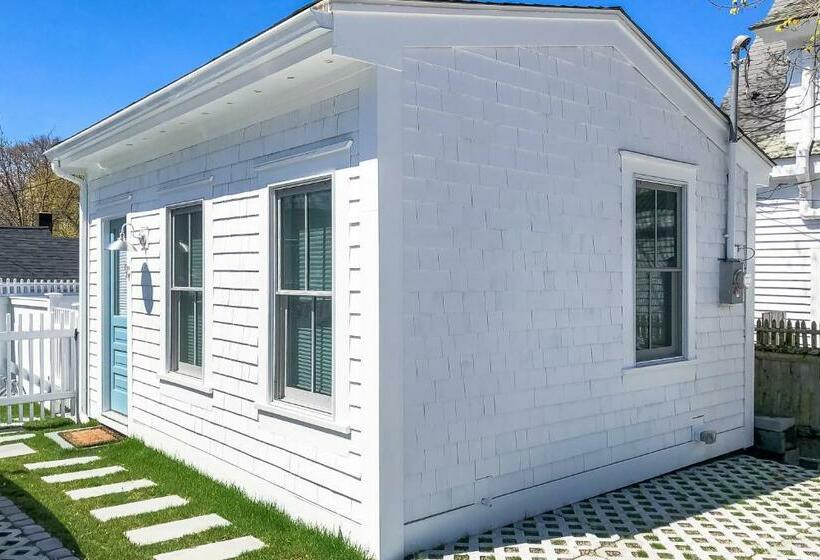 Студия Стандарт, Provincetown Paradise