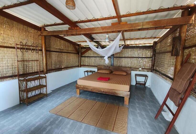 Номер Стандарт Вид на Море с Балконом, Kamaku Bungalows