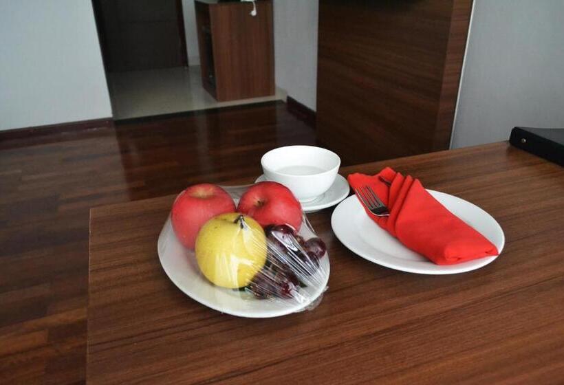 Junior Suite, Grand Cakra Hotel Malang