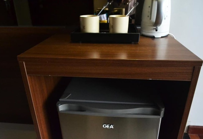 Junior Suite, Grand Cakra Hotel Malang