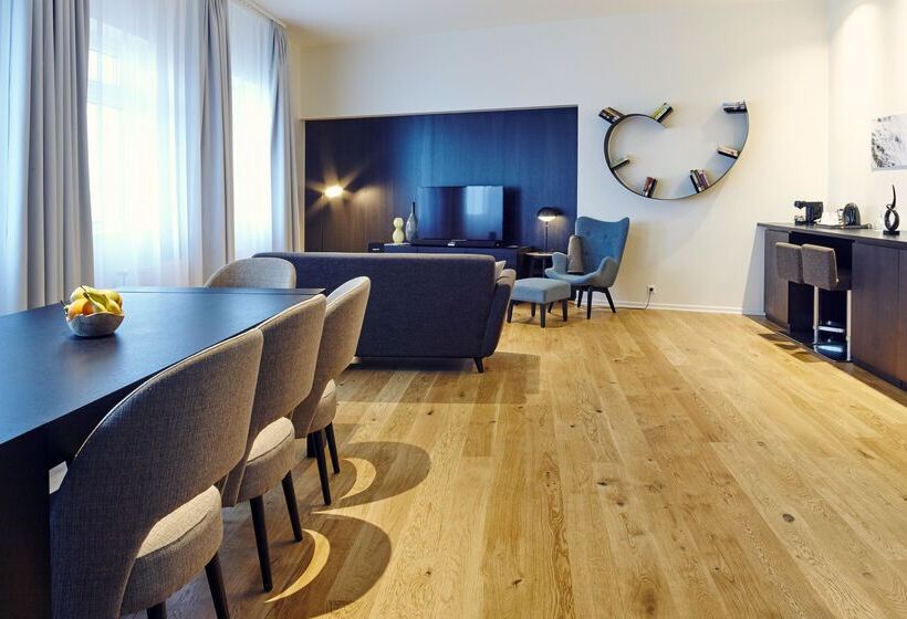 スイート, Fosshotel Reykjavík