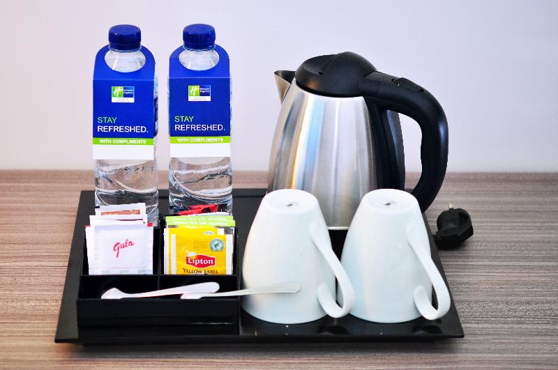 带城市景观的标准间, Holiday Inn Express Surabaya Centerpoint, An Ihg