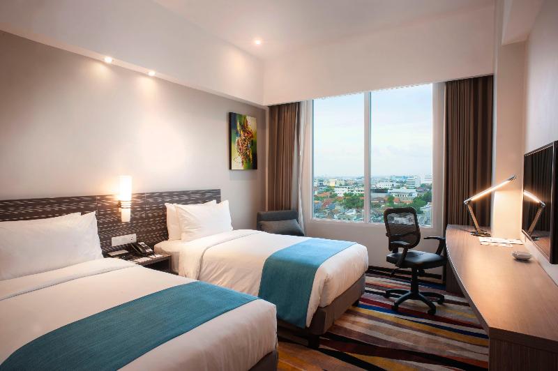 带城市景观的标准间, Holiday Inn Express Surabaya Centerpoint, An Ihg