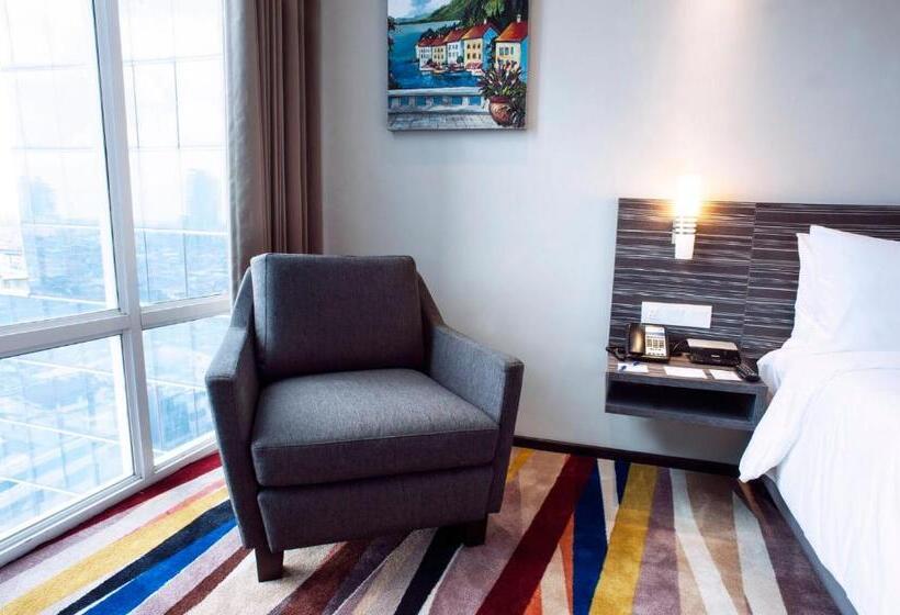 带城市景观的标准间, Holiday Inn Express Surabaya Centerpoint, An Ihg