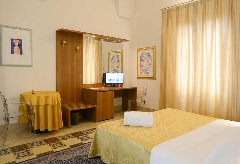 标准间, Albergo Italia