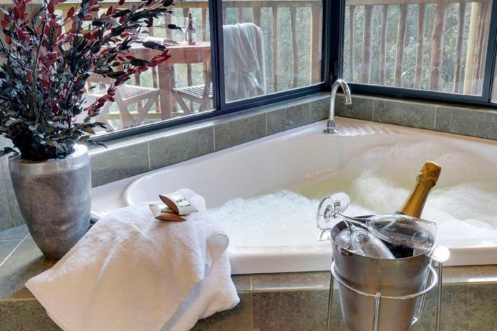 デラックススイート, Lemonthyme Wilderness Retreat