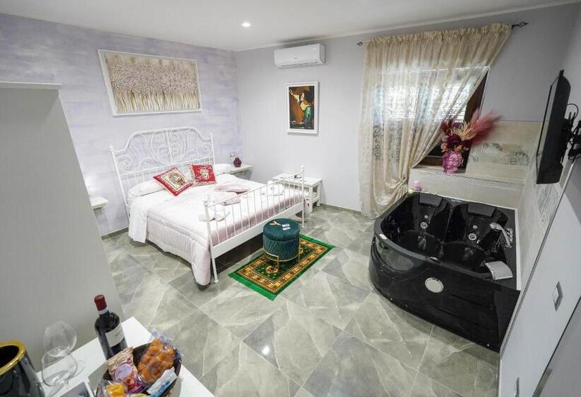 Номер Deluxe Кровать Кинг, Piedigrotta B&b Luxury
