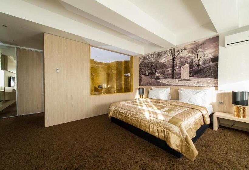 سوئیت پرزیدنت, City Hotel Mostar