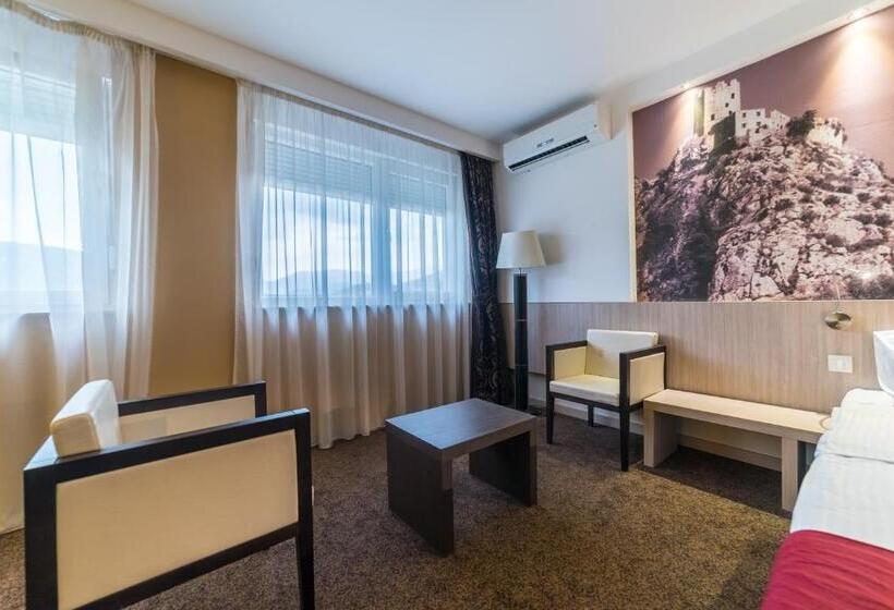 سوییت لوکس, City Hotel Mostar