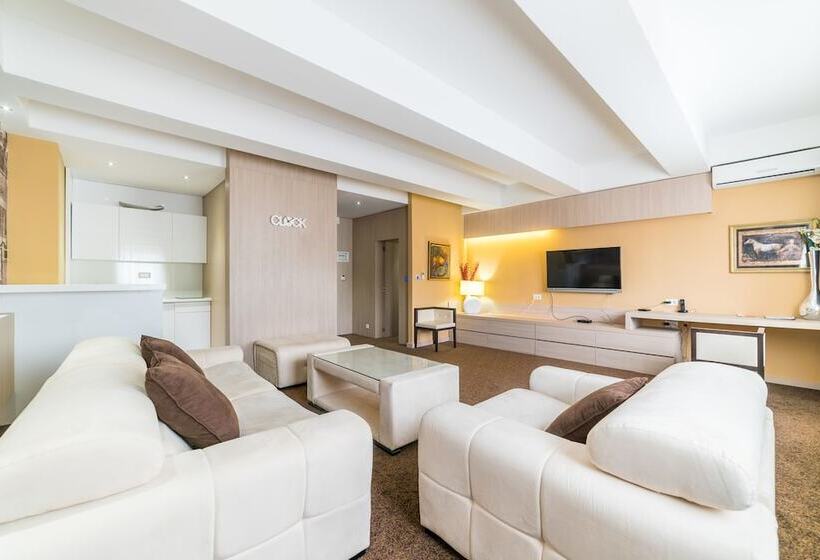 سوئیت پرزیدنت, City Hotel Mostar