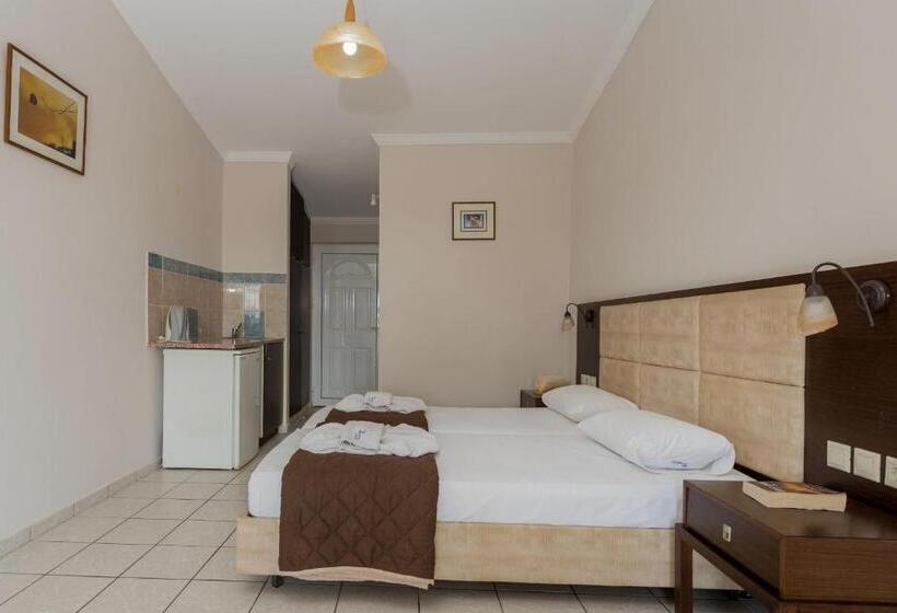 Номер Стандарт Вид на Бассейн, Cronulla