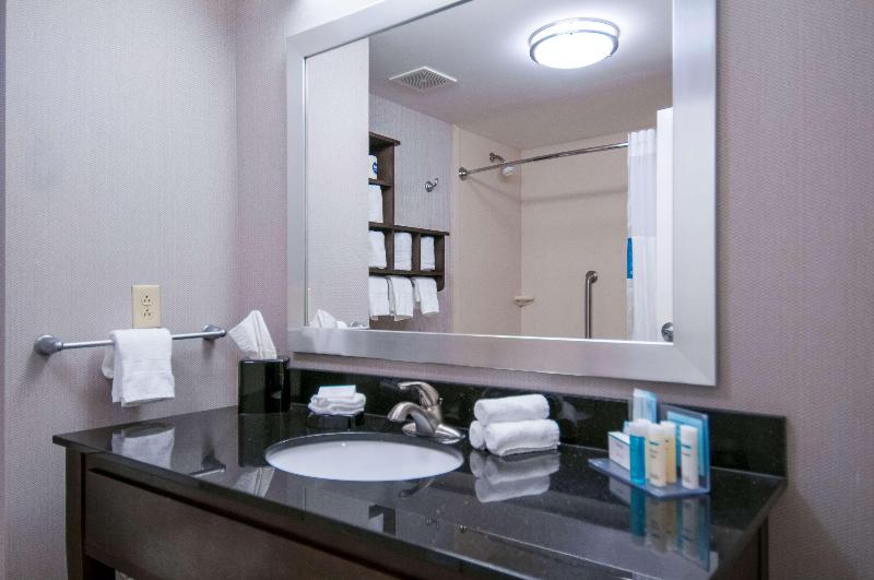 Стандартный Номер Кровать Кинг, Hampton Inn Hernando