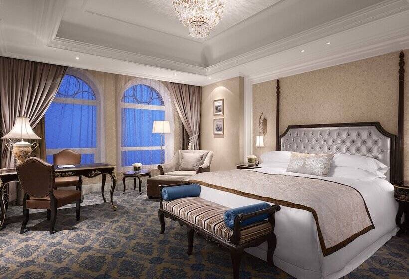 Номер Deluxe Вид на Море, The Castle Hotel, A Luxury Collection Hotel, Dalian