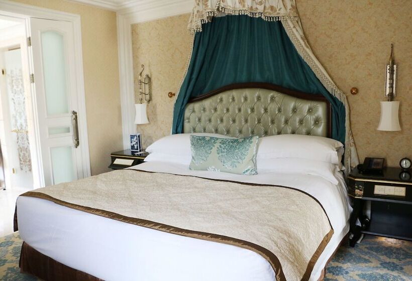 Family Suite, The Castle Hotel, A Luxury Collection Hotel, Dalian