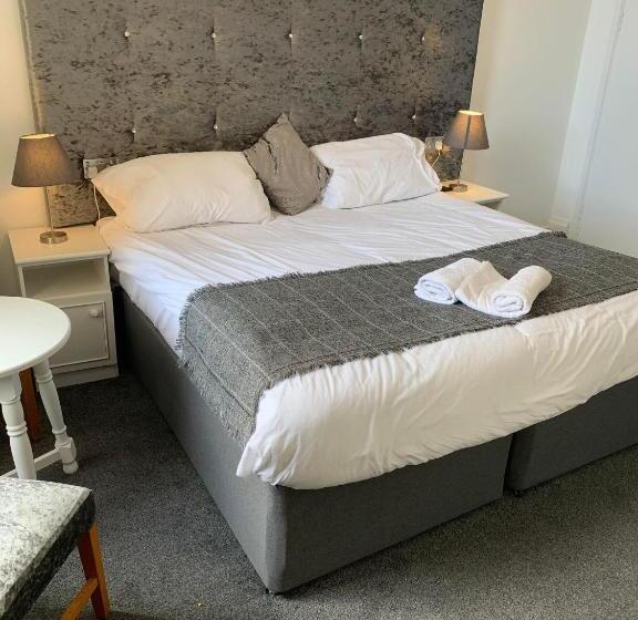 Номер Стандарт, The Jubilee Hotel East  With Spa Facilities